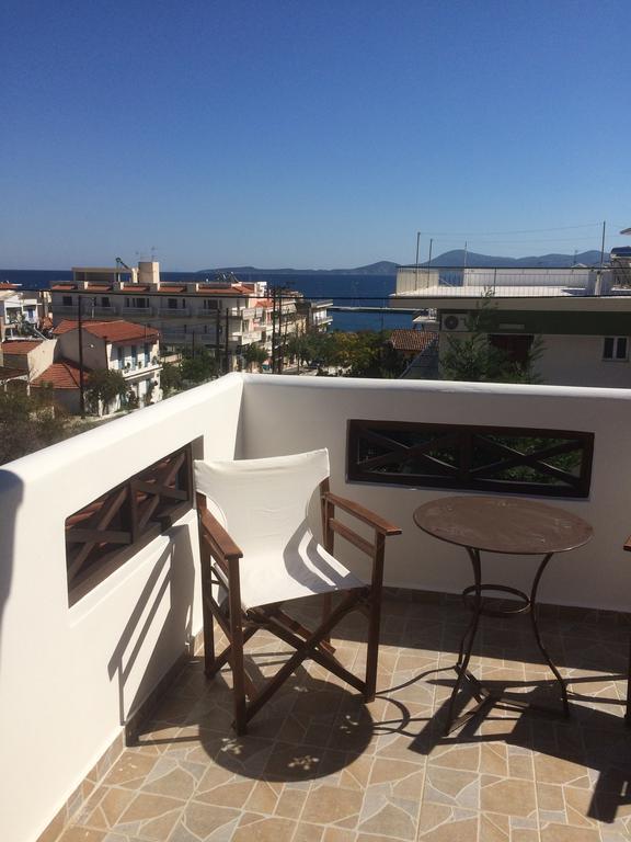 N&Μ Apartman Méthana Kültér fotó